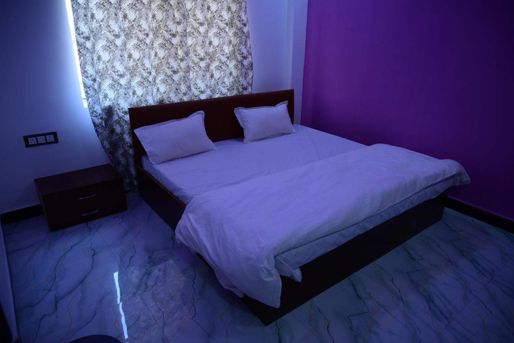Hotel Moonlight & Restaurant Sehore Rum bild